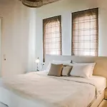 Villa Astria *